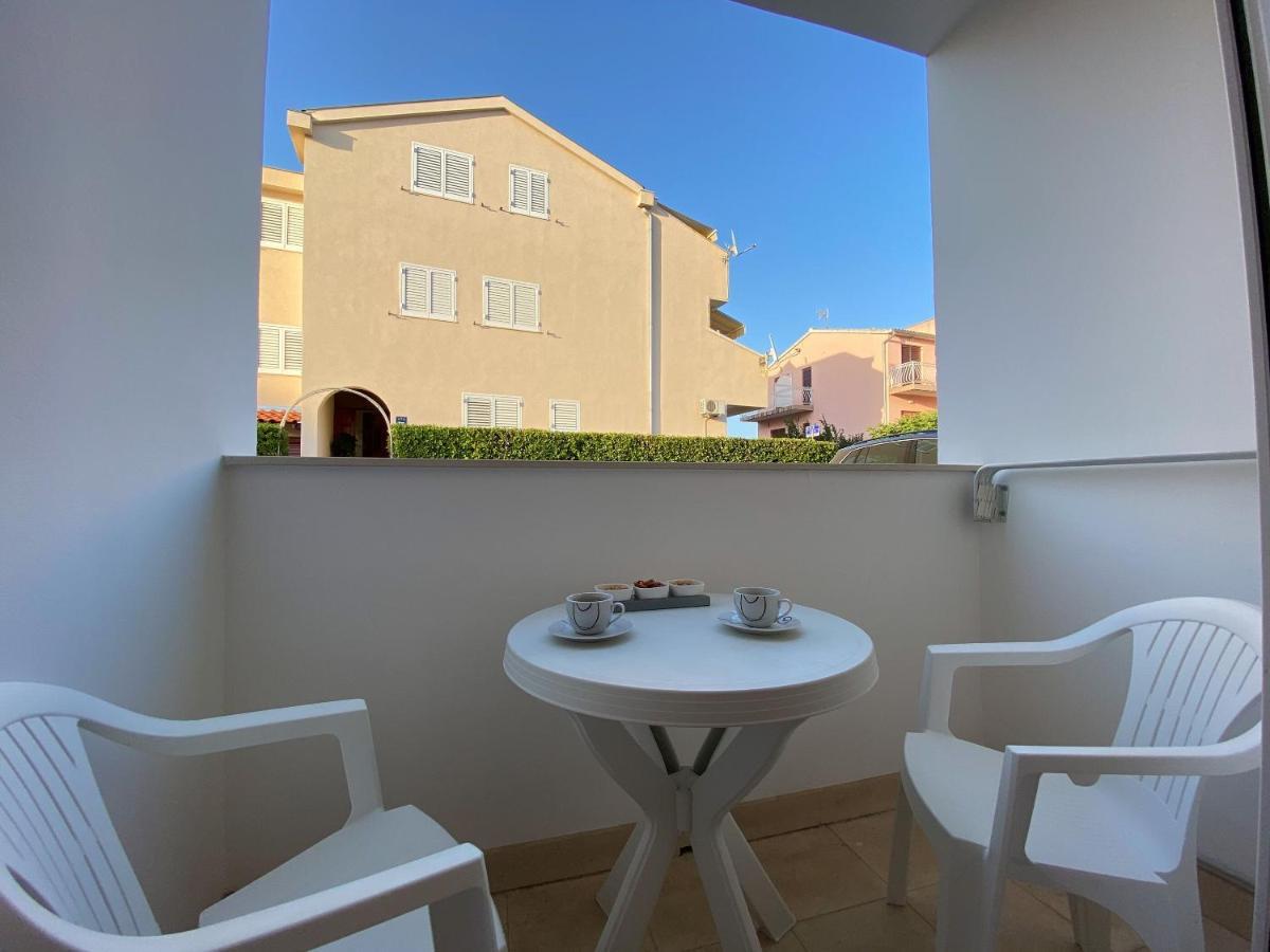 Apartments Pulic Zaboric Exterior photo