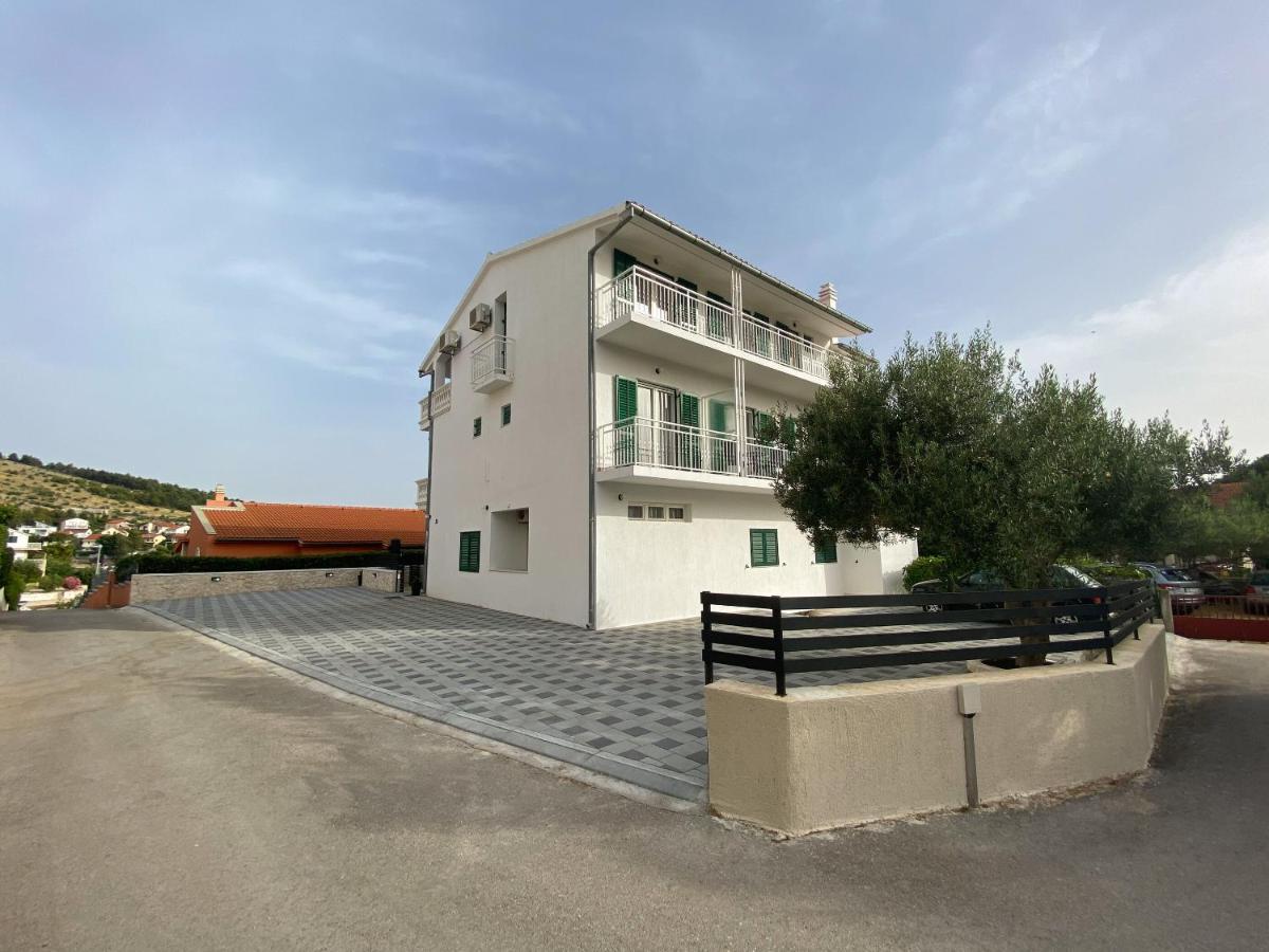 Apartments Pulic Zaboric Exterior photo